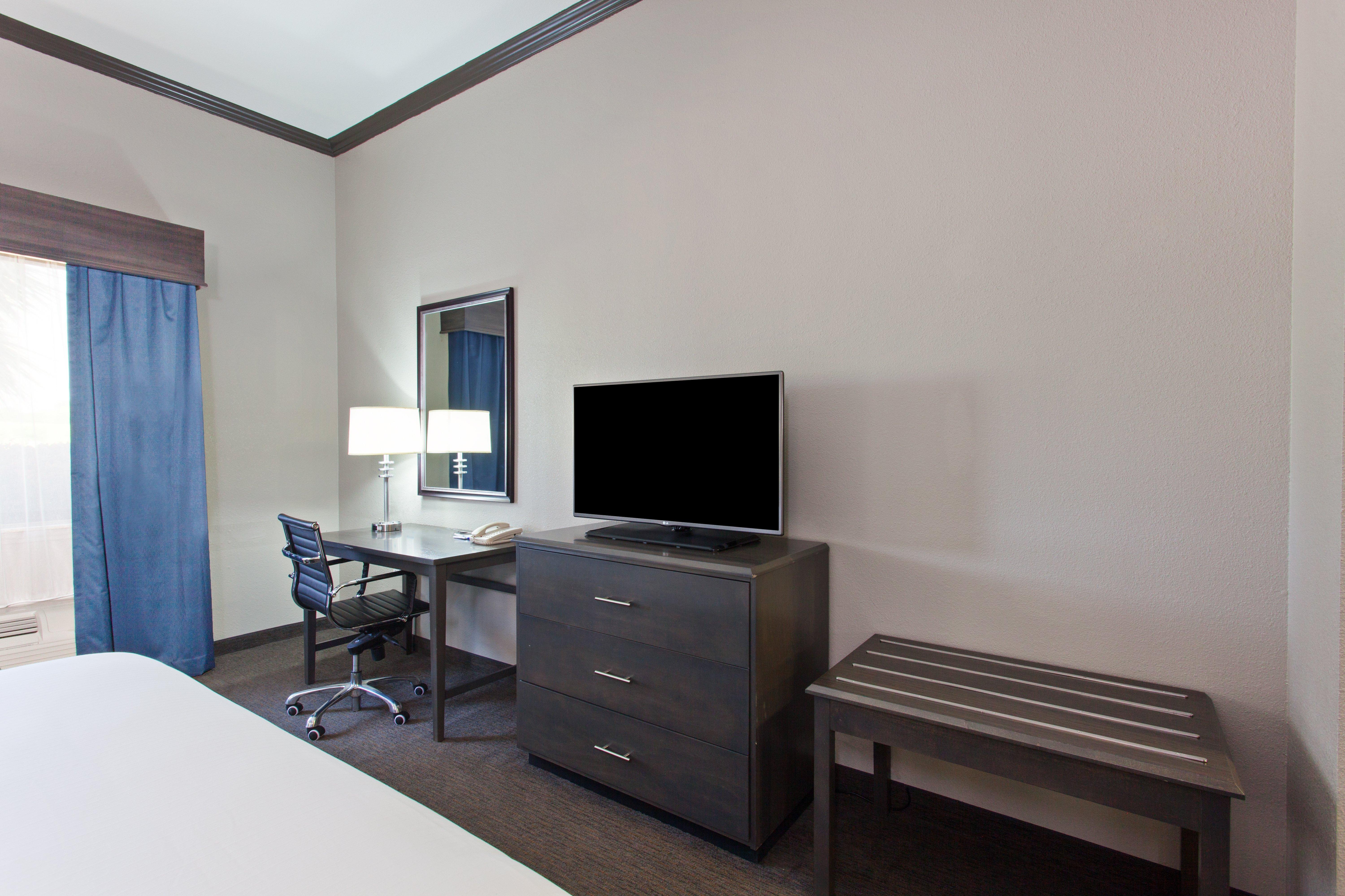Holiday Inn Express & Suites Wharton By Ihg Экстерьер фото