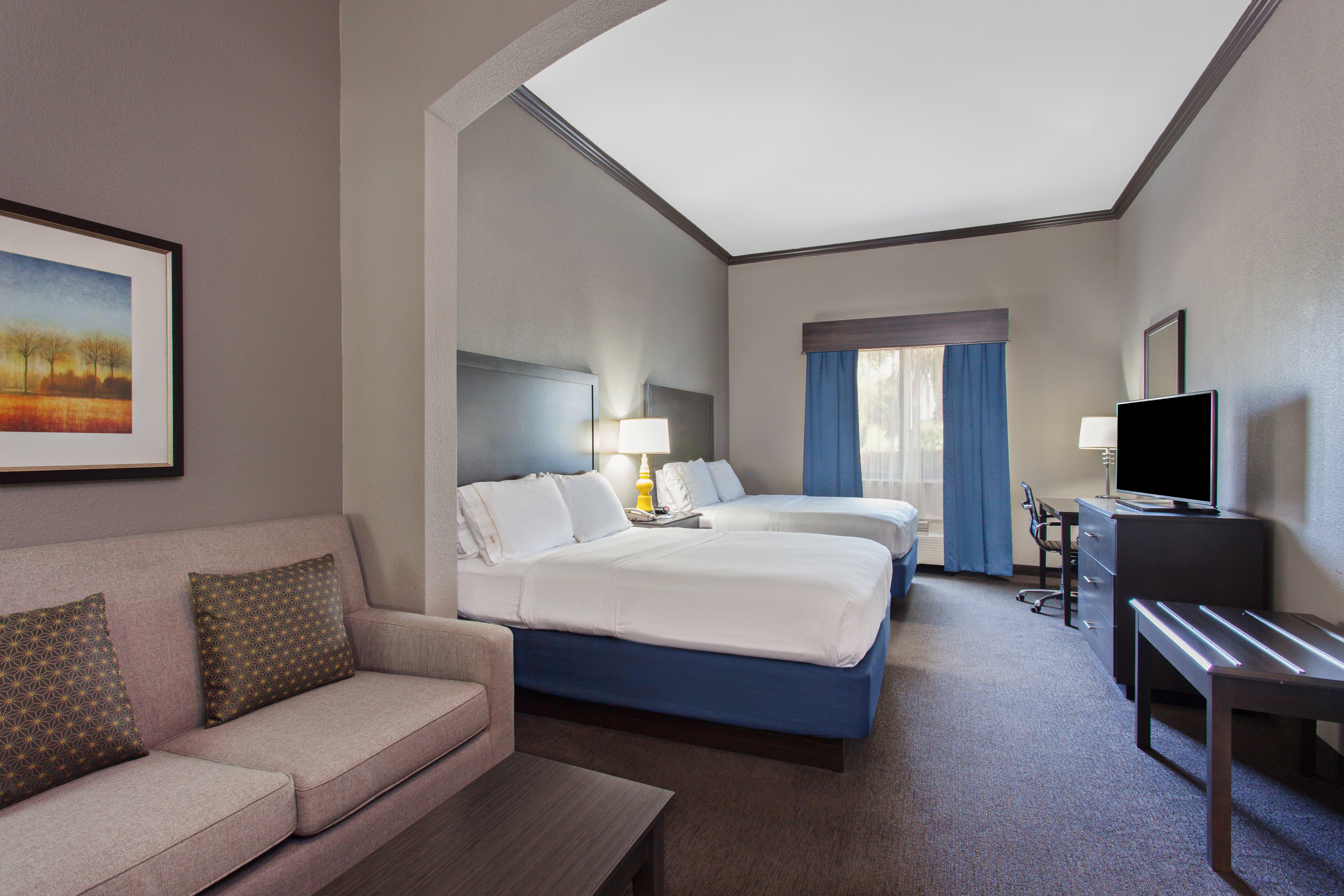 Holiday Inn Express & Suites Wharton By Ihg Экстерьер фото